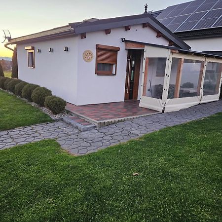Domek Drewniany Piekielnik Bagian luar foto