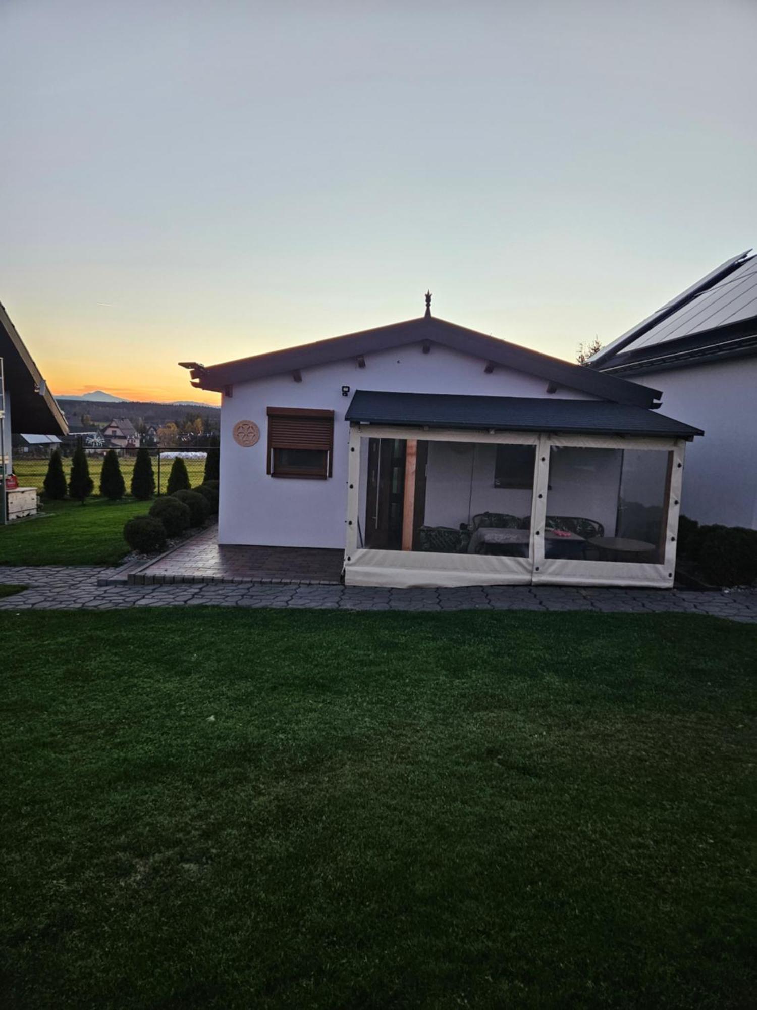 Domek Drewniany Piekielnik Bagian luar foto
