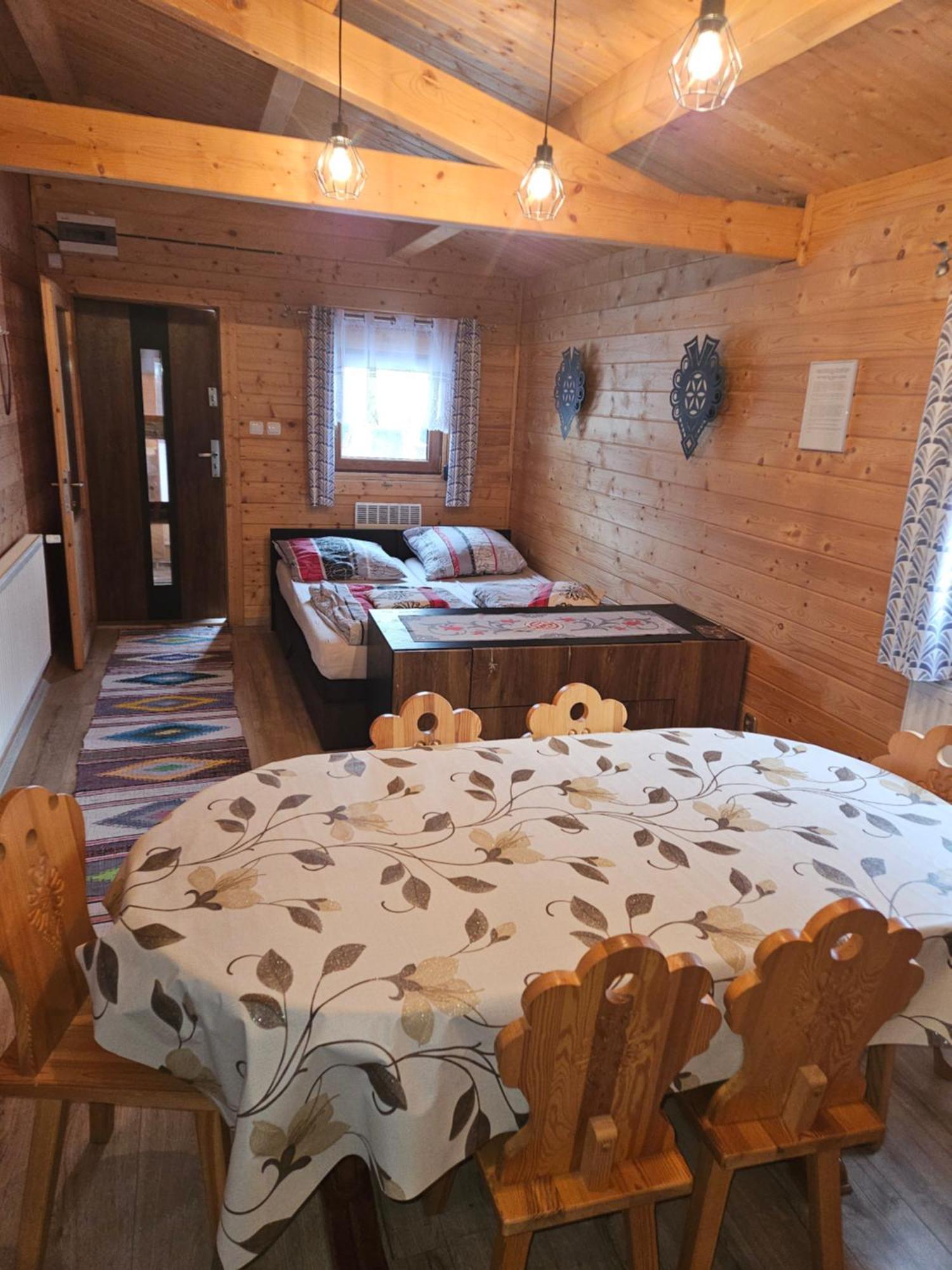 Domek Drewniany Piekielnik Ruang foto